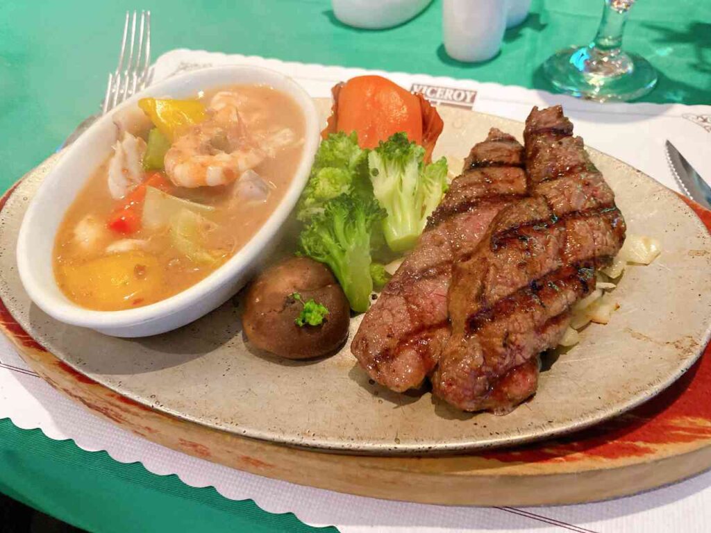 【台北 忠孝復興】總督西餐廳～好吃又有特色的總督牛排