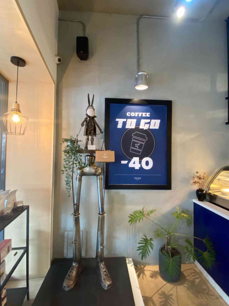 【台中 西屯】RAVEN-以藍色為主題的網美咖啡廳